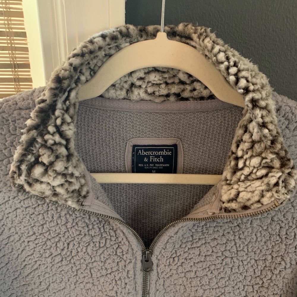 Abercrombie comfy half-zip sherpa sweatshirt